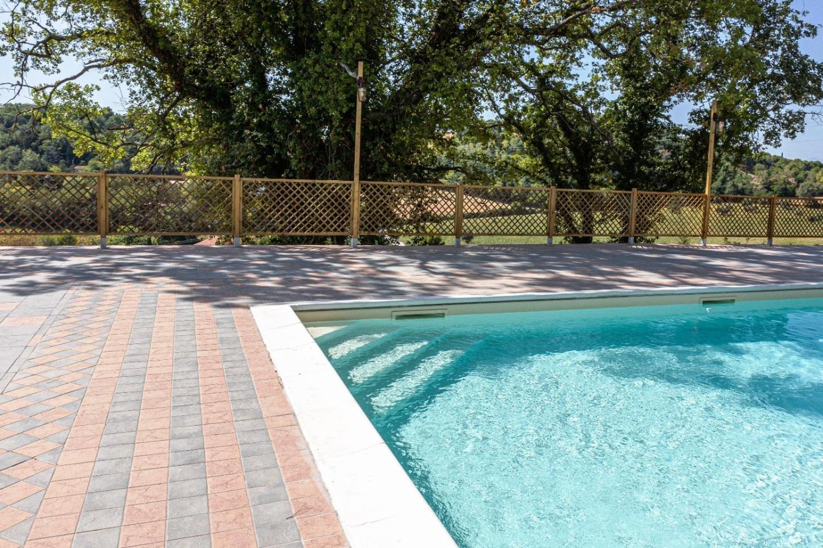 Villa Lucilla - B&B Rooms And Pool 포텐차 피체나 외부 사진